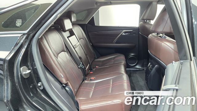 Lexus RX 2021 — photo 11
