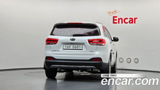 Kia Sorento 2016 — photo 4
