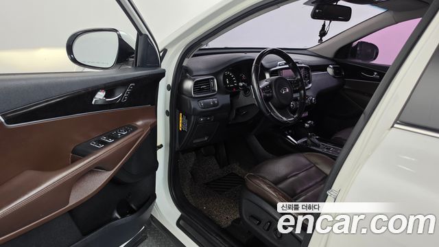 Kia Sorento 2016 — photo 13