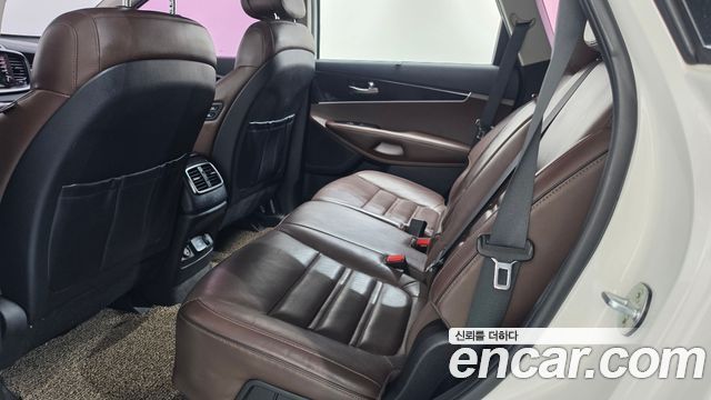 Kia Sorento 2016 — photo 26