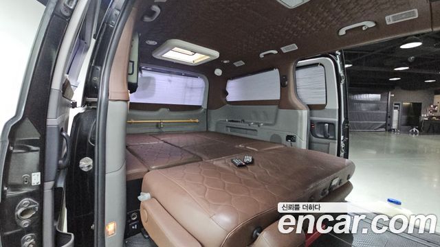 Hyundai Starex 2015 — photo 15