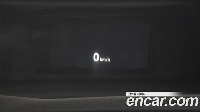 Genesis G80 2018 — photo 21