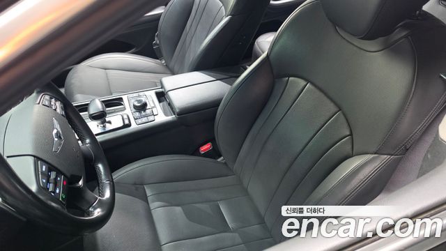 Genesis G80 2018 — photo 27