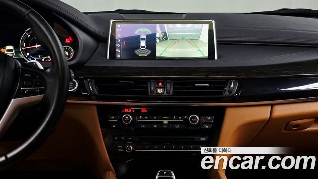 BMW X6 2018 — photo 19
