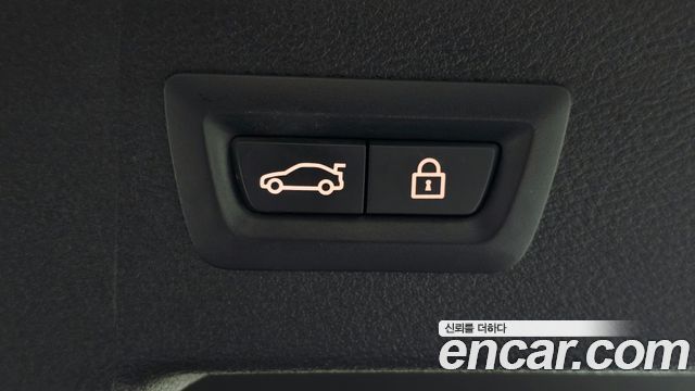 BMW X6 2018 — photo 23