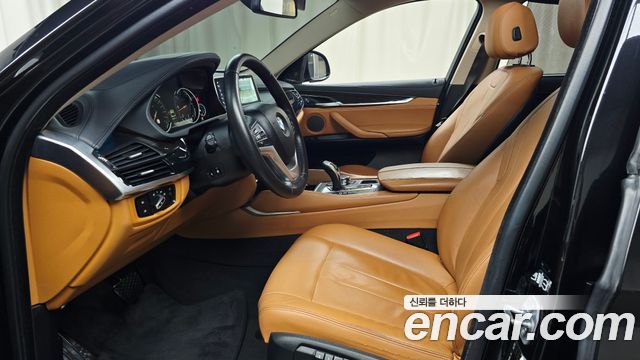BMW X6 2018 — photo 26