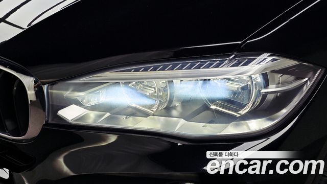 BMW X6 2018 — photo 8