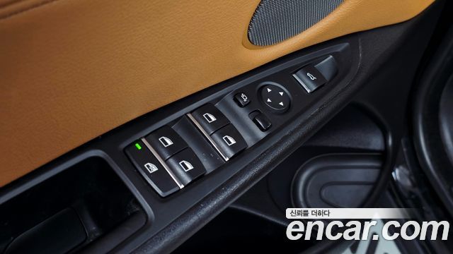 BMW X6 2018 — photo 29