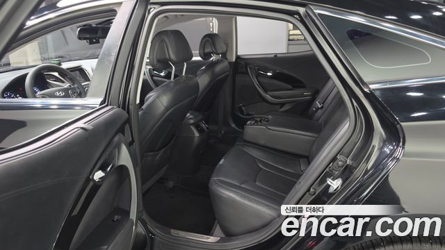 Hyundai Grandeur 2013 — photo 17