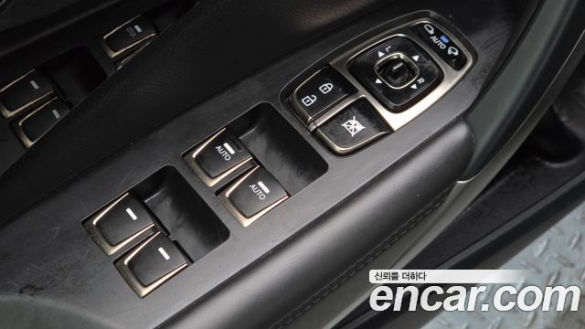 Hyundai Grandeur 2013 — photo 28
