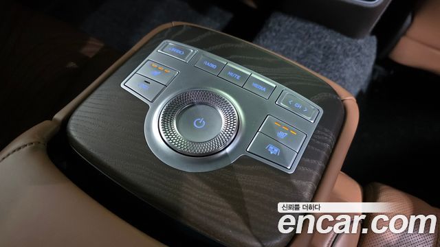 Genesis G80 2021 — photo 25