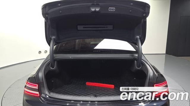 Genesis G80 2021 — photo 26
