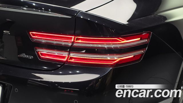 Genesis G80 2021 — photo 9
