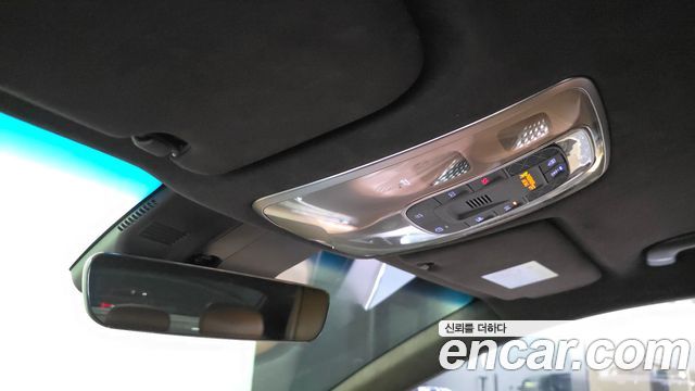 Genesis G80 2021 — photo 31