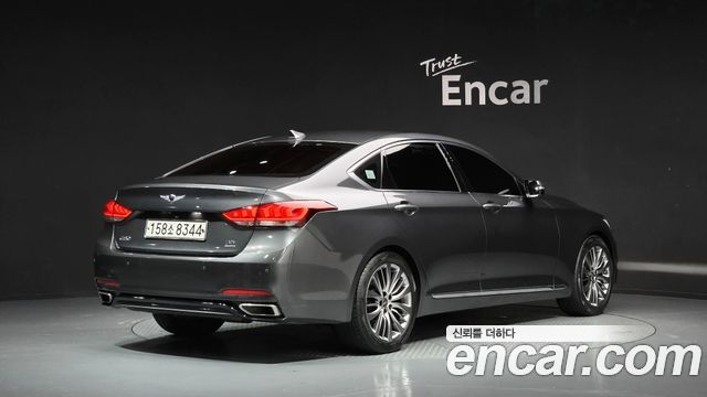 Genesis G80 2018 — photo 2