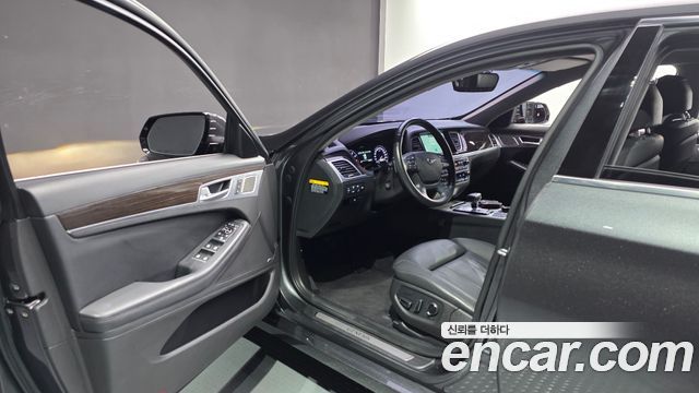 Genesis G80 2018 — photo 13