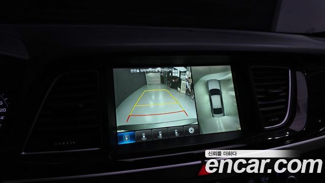 Genesis G80 2018 — photo 22