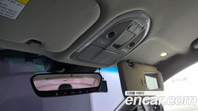 Genesis G80 2018 — photo 27