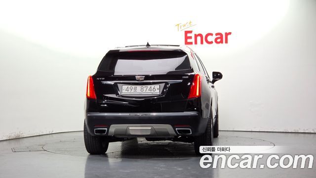 Cadillac XT5 2017 — photo 4
