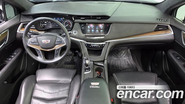 Cadillac XT5 2017 — photo 10