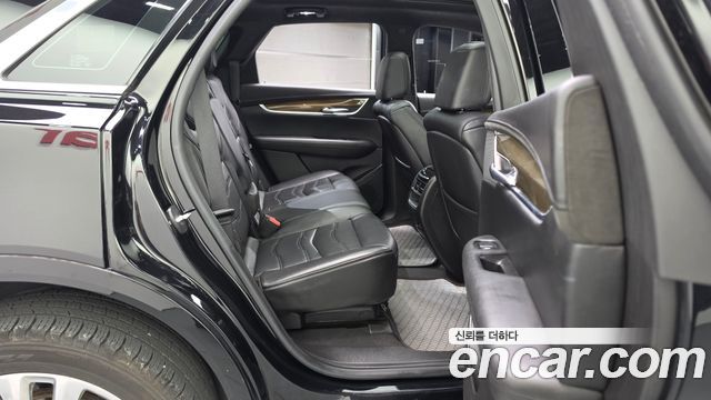 Cadillac XT5 2017 — photo 18