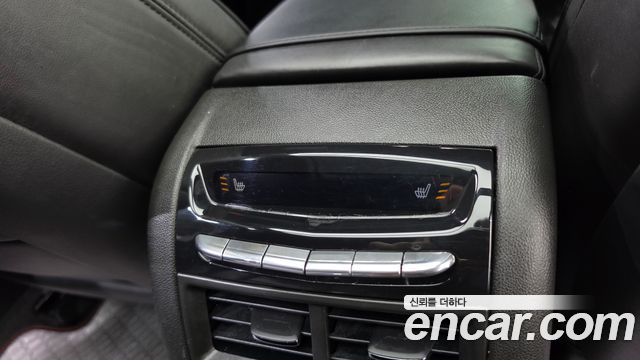 Cadillac XT5 2017 — photo 24