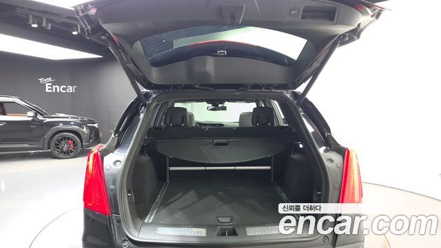 Cadillac XT5 2017 — photo 26