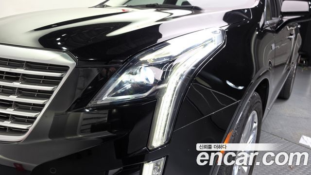 Cadillac XT5 2017 — photo 8