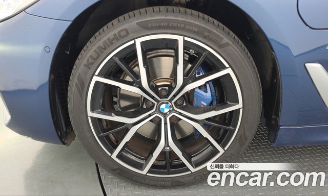 BMW 5-Series 2021 — photo 5