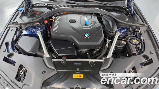 BMW 5-Series 2021 — photo 6