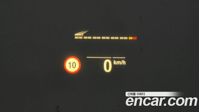 BMW 5-Series 2021 — photo 32