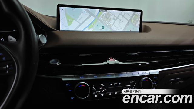 Genesis G80 2022 — photo 18
