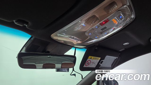 Genesis G80 2022 — photo 24
