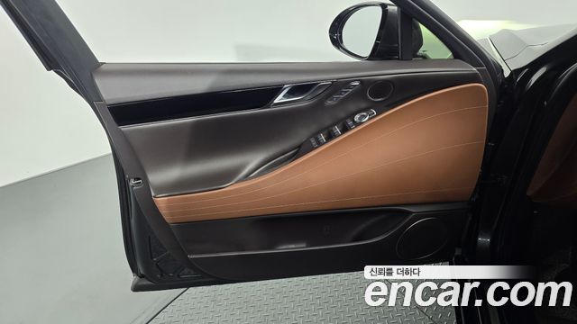 Genesis G80 2022 — photo 14