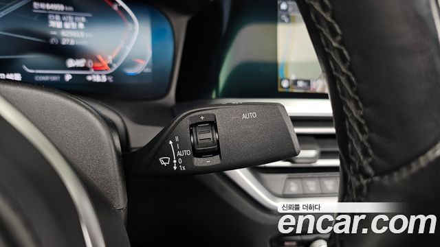 BMW 4-Series 2021 — photo 24