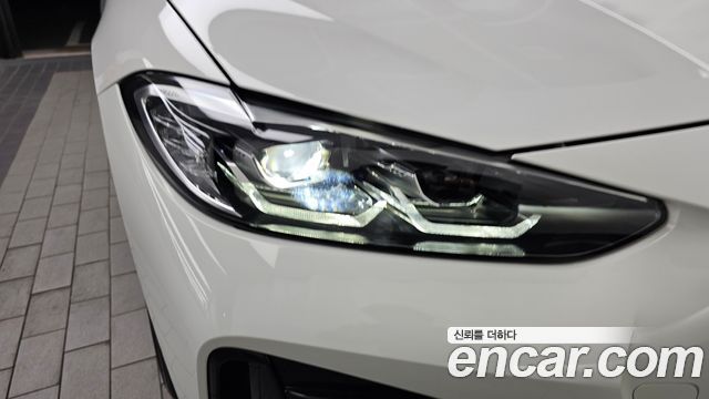 BMW 4-Series 2021 — photo 8