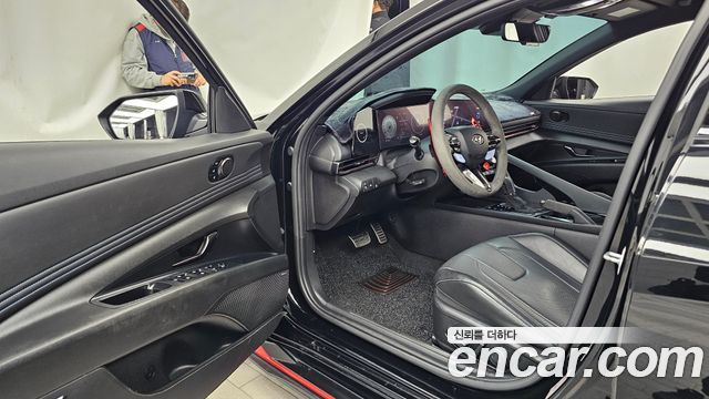 Hyundai AVANTE 2022 — photo 13