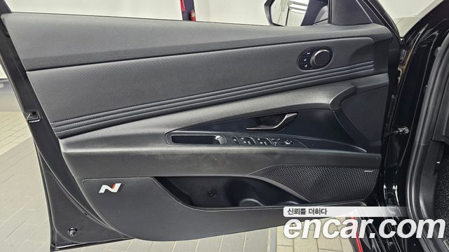 Hyundai AVANTE 2022 — photo 14