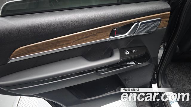 Kia Mohave 2023 — photo 15