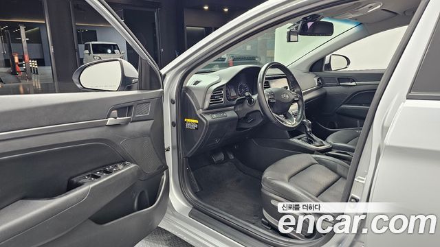 Hyundai AVANTE 2020 — photo 10