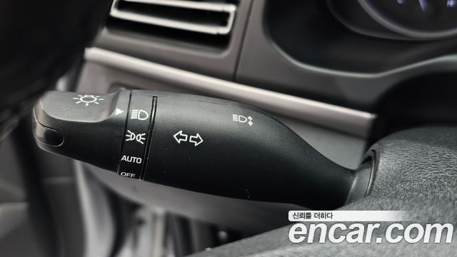 Hyundai AVANTE 2020 — photo 18