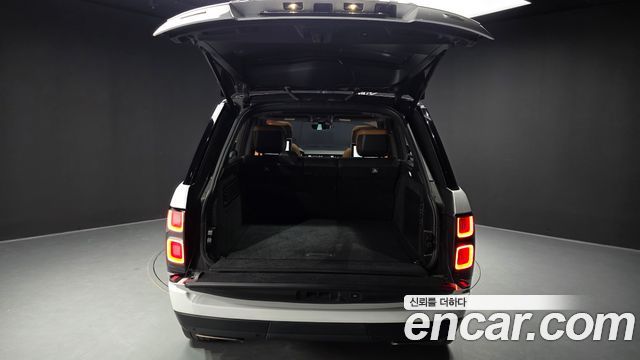 Land Rover Range Rover 2019 — photo 26