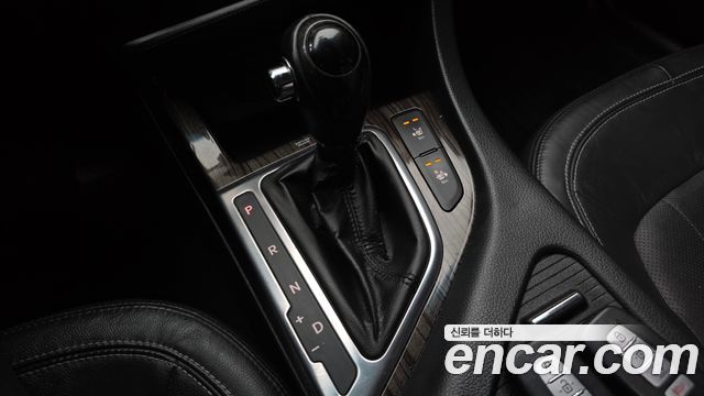 Kia K5 2011 — photo 9