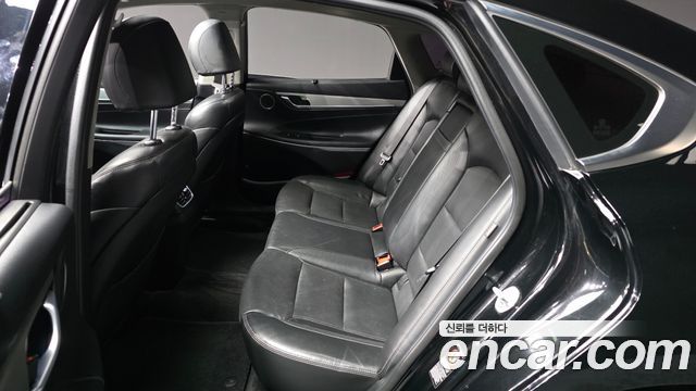 Hyundai Grandeur 2018 — photo 16