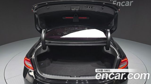 Hyundai Grandeur 2018 — photo 28