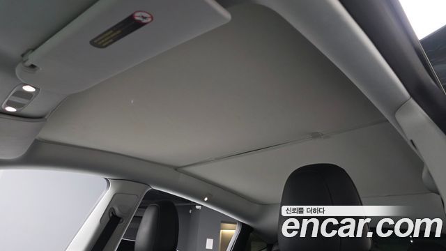 Tesla Model Y 2022 — photo 22