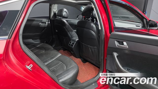 Hyundai Sonata 2016 — photo 18