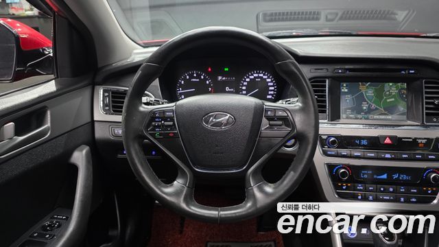 Hyundai Sonata 2016 — photo 19