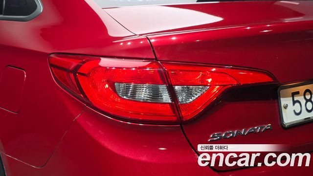 Hyundai Sonata 2016 — photo 9