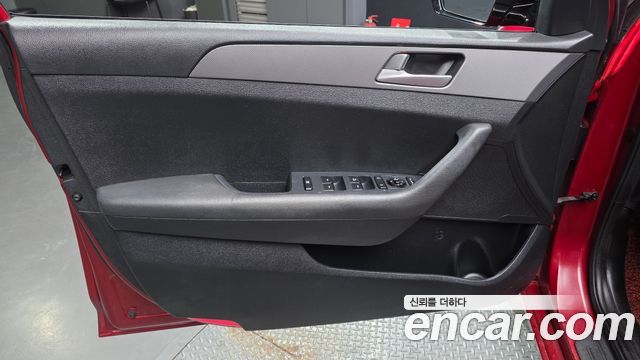 Hyundai Sonata 2016 — photo 14